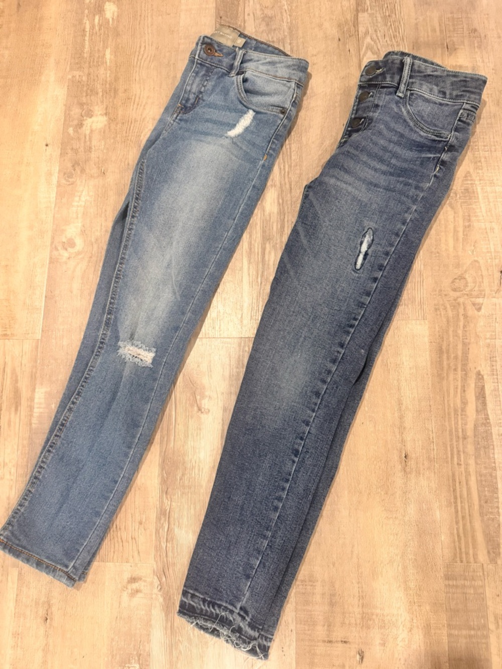 Pair of Distressed Skinny Jeans in Light & Medium Blue